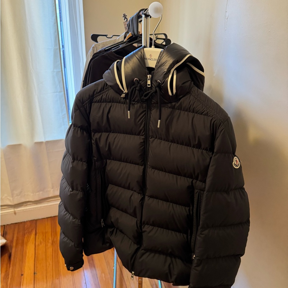 Moncler Black Puffer Jacket - Picture 2 of 13